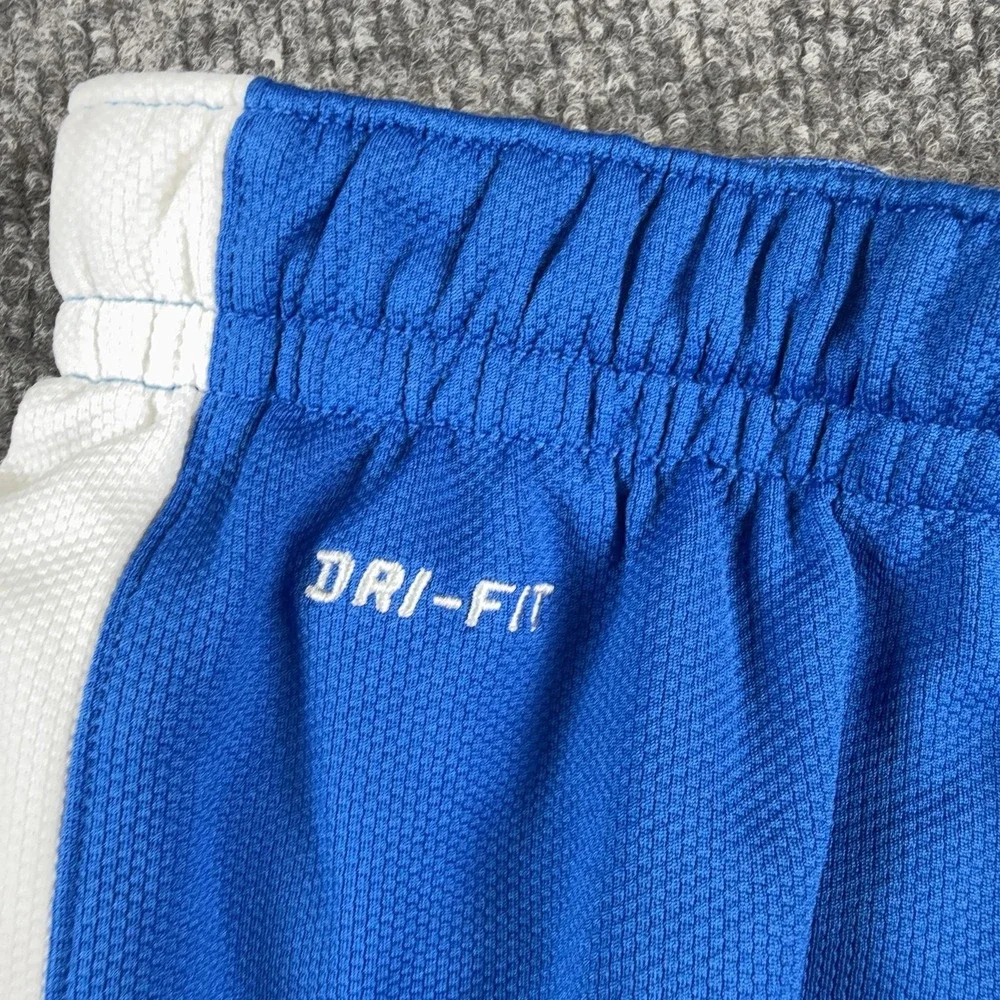 Nike Shorts Mens Small Blue Mesh 9 Inseam Dri-FIT Basketball Gym Colorblock